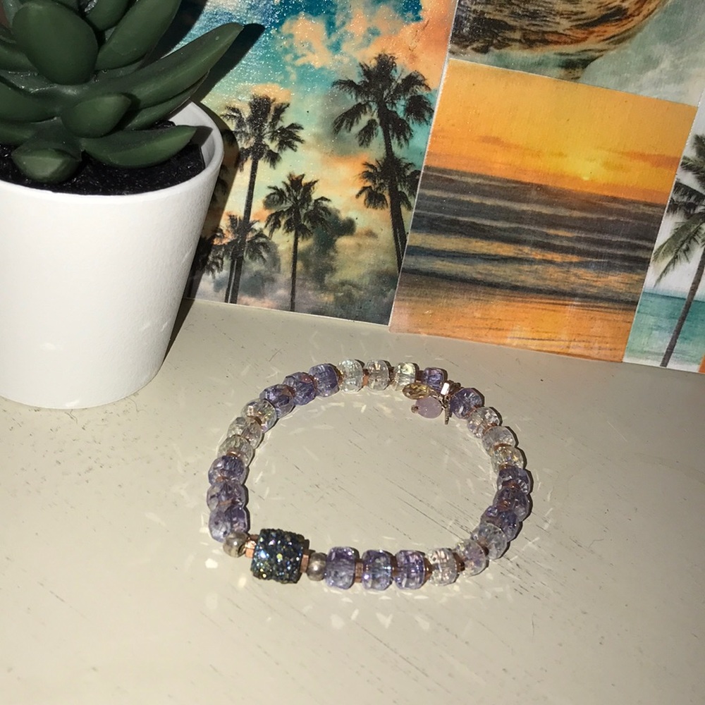 Light purple crystal bracelet